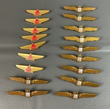 Lot - 18 Delta Airlines Plastic Junior Pilot "Kiddie Wings" Pins / Pinbacks