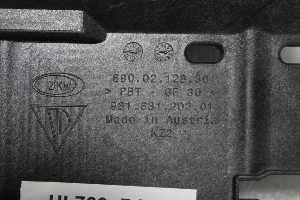 Montaje de faros delantero derecho Porsche Cayman 2014 6900212830 Foto 2 de 4