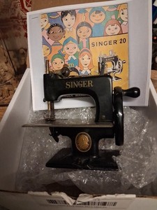 Childs Singer Sewing Machine | eBay