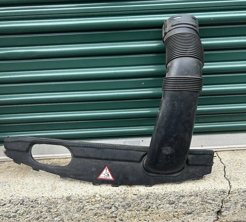 Painel de acabamento de tampa de suporte de radiador superior dianteiro BMW X5 3.0 14-18 fabricante de equipamento original - Imagem 2 de 4