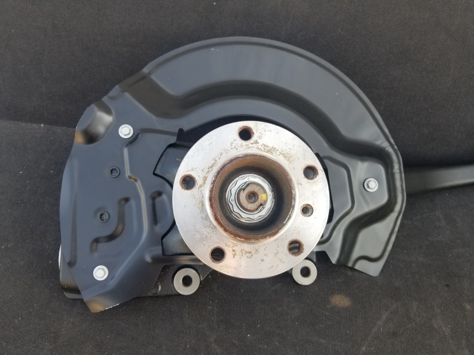 Rolls Royce Phantom RR1 Front Knuckle Hub Spindle Wheel Bearing Carrier Left OEM