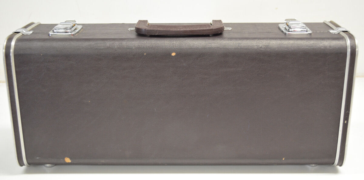 USED YAMAHA TRUMPET CASE (BACH, GETZEN, HOLTON, KING, CONN USED YAMAHA TRUMPET CASE (BACH, GETZEN, HOLTON, KING, CONN