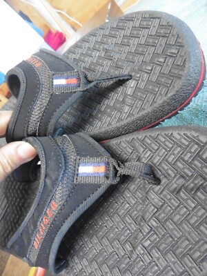 #ad Tommy Hilfiger sandles Zuma Thong 2 Black Red 10M TM00656 $14.50