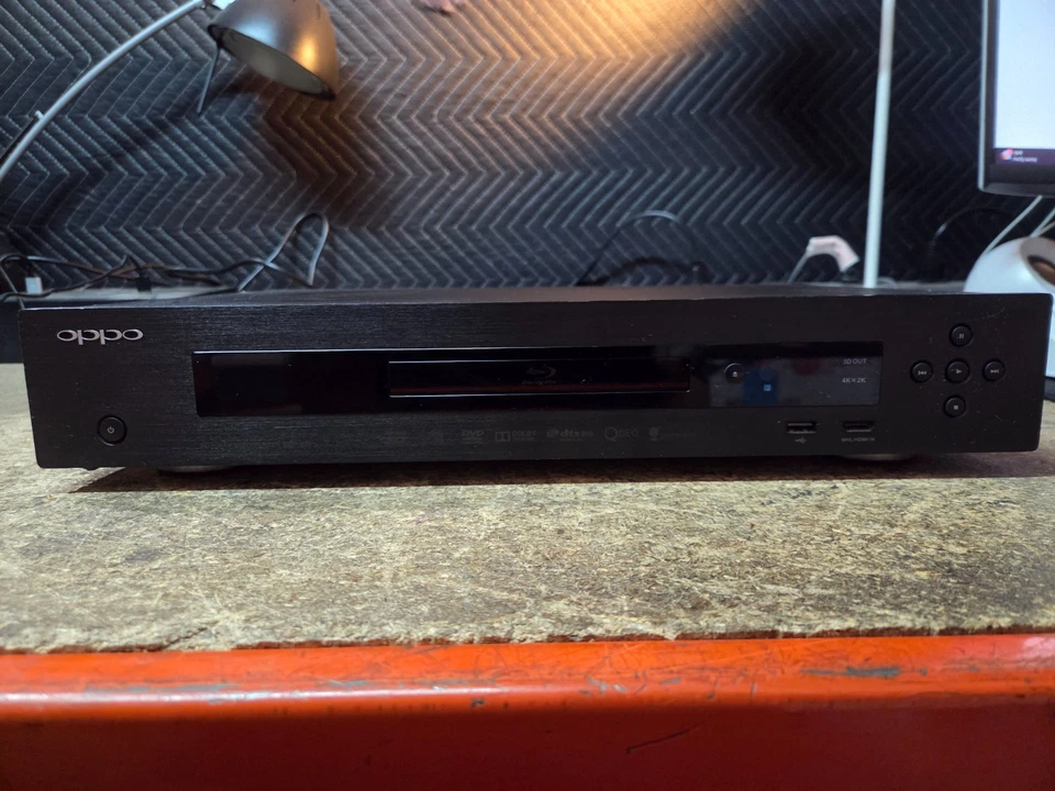 FOR PARTS - Oppo BDP-103 HD Blu-ray Disc Player  - READ - Image 2 of 4
