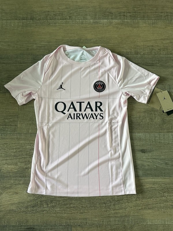 Nike Paris Saint-Germain Academy Pro Fourth Men's Jordan Soccer Small Jersey S