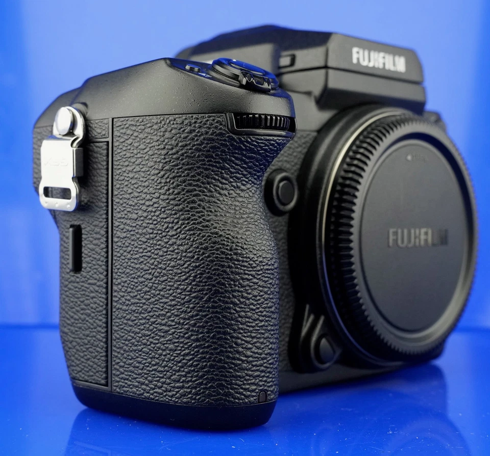Fujifilm Fuji GFX 50s  TOMS-CAMERA-LADEN Ankauf/Verkauf GFX50S, Foto 3 von 5