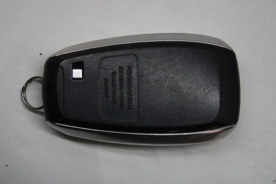 2018 SUBARU OUTBACK SMART KEY SET OF 2OEM 18 19 20 21 22 23 - Image 3 of 3