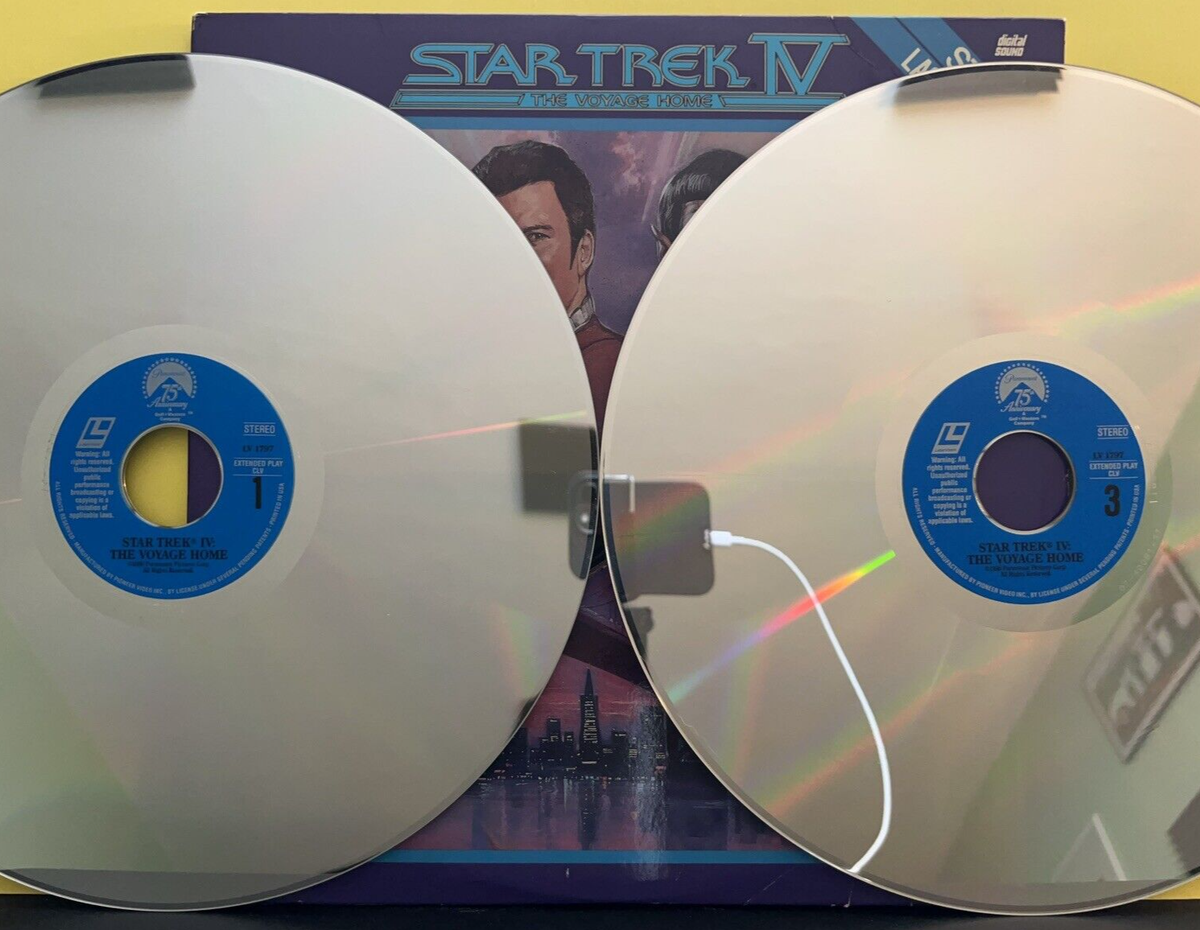 Star treckレーザーディスク ４枚組 Laserdisc LOT of 4: Star Trek, Star Trek 4, Star Trek 5, Star Trek