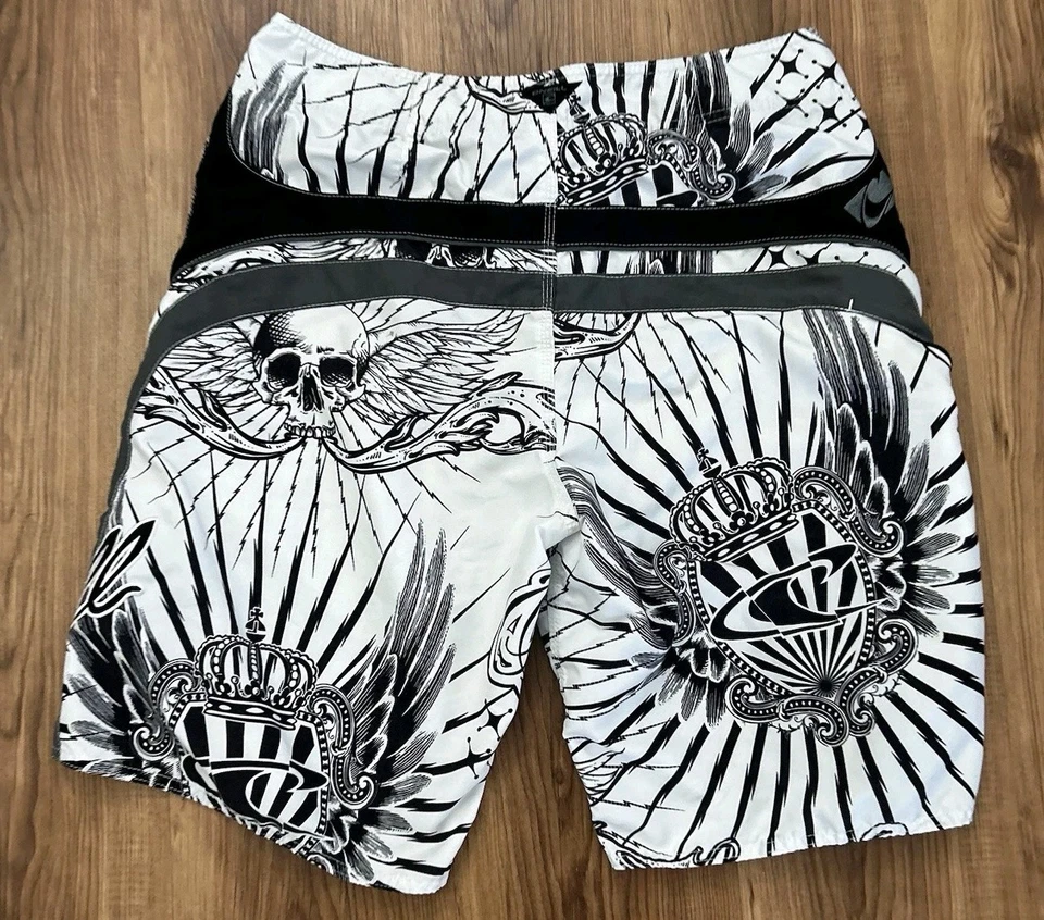 Pantalones Cortos de Tabla Y2K O'Neil AOP Todo Calaveras Punk Grunge Surf Sueltos Para Hombres 34 x 10 Foto 2 de 4