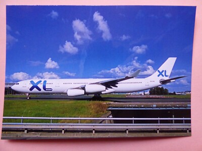 XL AIRWAYS AIRBUS A 340-313X CS-TQZ / Böse Sammlung Nr. 2081