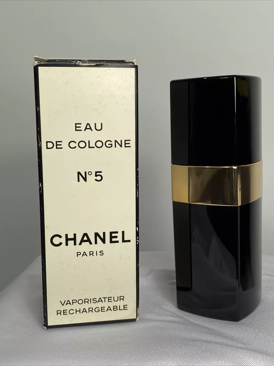 Chanel No.5 Vintage Parfum Hint Of Flowers Metal Print