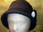 Parkhurst Black Cloche Cotton Hat w black and white flower for hair loss GUC — photo 4