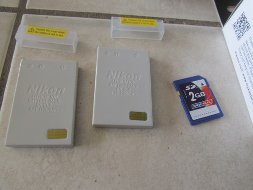 Nikon COOLPIX 7900 Digital Camera Tested 7.1 MP 2 Batteries & Charger Case Cord - Picture 3 of 8
