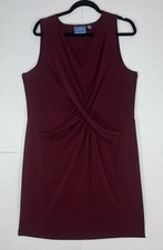 NWOT SIMPLY VERA Sleeveless Knee Length Knit Dress XL Burgundy with Twist Front