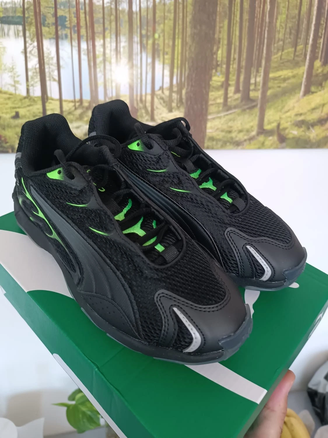 Puma Inhale Junior UK taglia 4 prezzo consigliato £ 70 nuovo con scatola disponibile