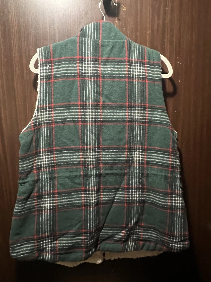 Женский клетчатый жилет Maurices размер XL с зелеными вечнозелеными красными карманами на шнурке Sherpa - Изображение 4 из 4