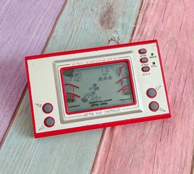 Electronika IM 24-01 "mouse catches eggs" game & watch ussr vintage soviet game