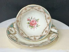 RARE VINTAGE AYNSLEY TEACUP TEA CUP SAUCER SET ~ ROSE BOUQUET ~ BONE CHINA