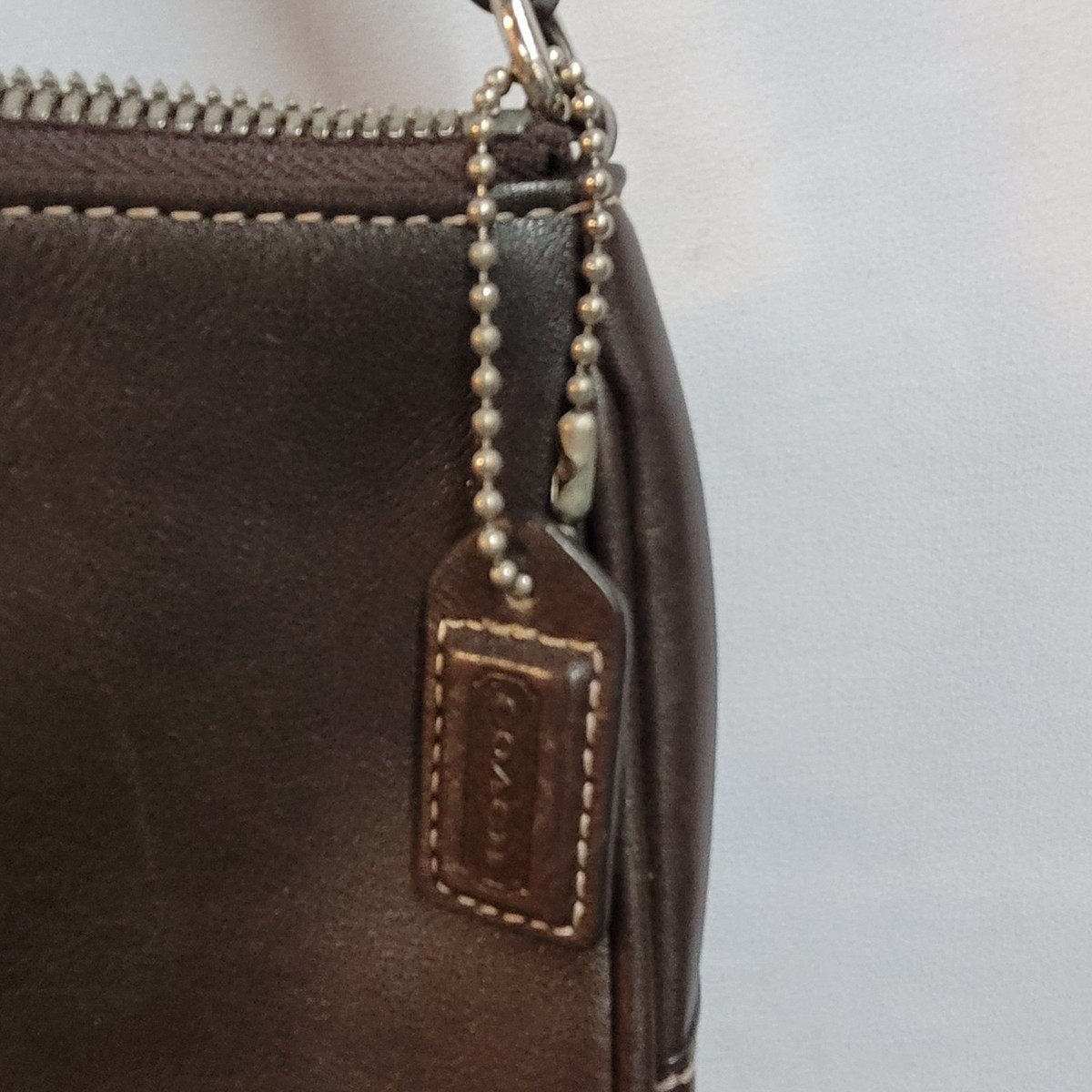 COACH #7785 Vintage Mahogany Brown Leather Demi Hampton Wristlet