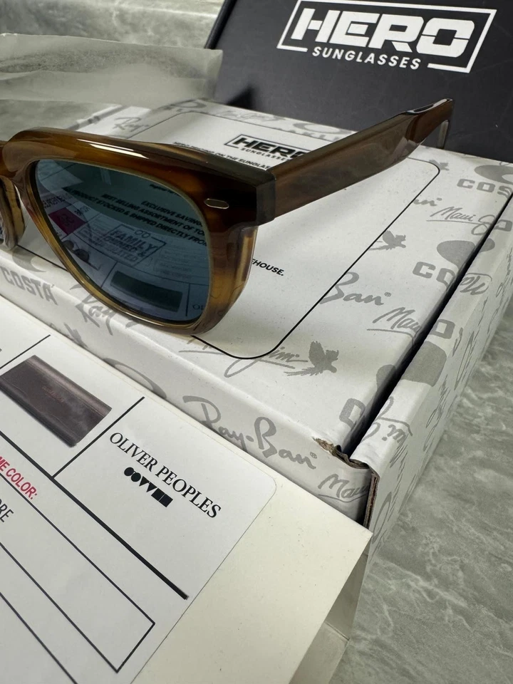 OLIVER PEOPLE | NUEVO | Nº6 SUN | 5546SU 1753W5 | SICÓMORO | AZUL REAL Foto 4 de 4