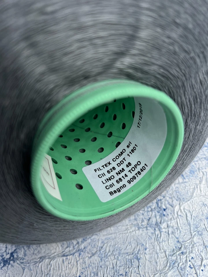 Lino encaje hilo sobre cono, 100% lino gris 4800m/100g, por 100g Foto 3 de 4