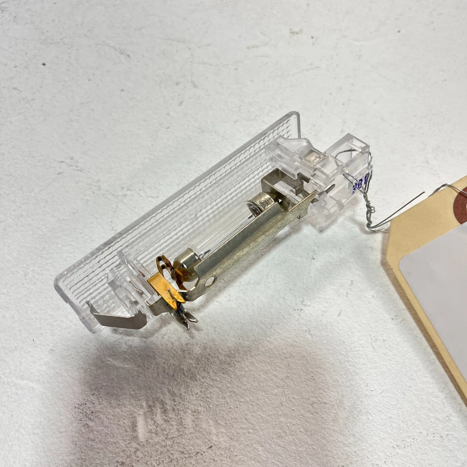 VOLKSWAGEN TOUAREG 2004-2017 MALETERO MALETERO CARGA INTERIOR LÁMPARA OEM Foto 4 de 4