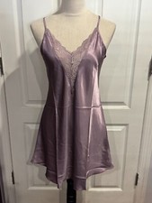 Women Lingerie Satin Nightgown Slip VNeck Purple Thin  Soft Sz M 30"Lx14"W