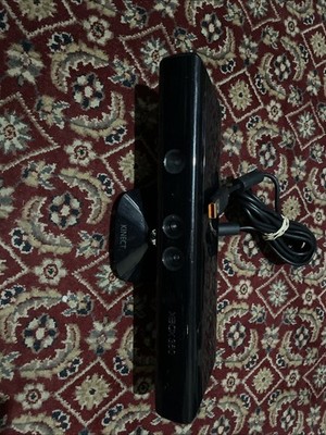 Official Microsoft Xbox 360 Kinect Motion Sensor Bar! ~ Works Great! Fast Ship!