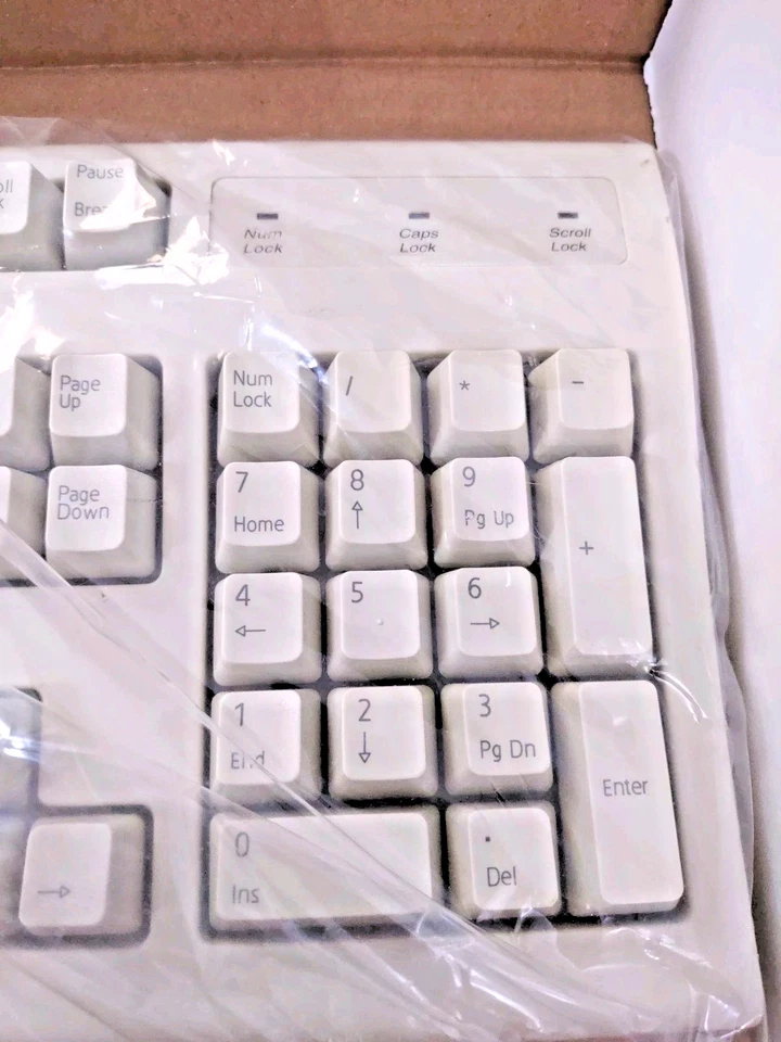 VINTAGE ACER ACCUFEEL WINDOWS PS2 KEYBOARD 6511-TW MISSING PRODUCT LABEL RM0-KBR - Image 2 of 4