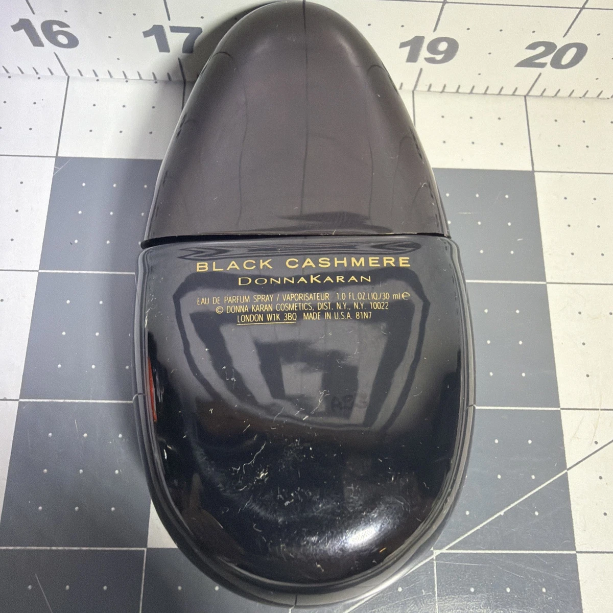 希少 ダナキャラン ブラックカシミア 30ml オーデパヒューム Donna Karan Cashmere Black Fragrances for sale | eBay
