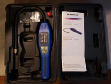 Mastercool 55900 Intellasense II Refrigerant Leak Detector with Hard Case