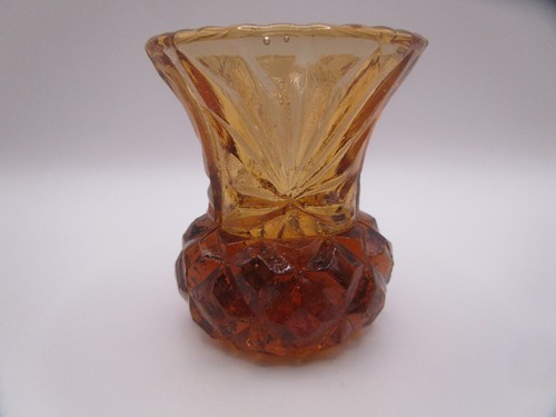 AMBER DEPRESSION GLASS THISTLE VASE - Picture 4 of 9