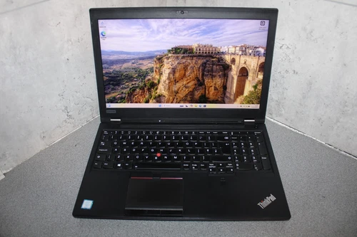 Lenovo ThinkPad P52 i7-8850H 32GB 512GB M.2 Quadro P1000 Win 11 Pro