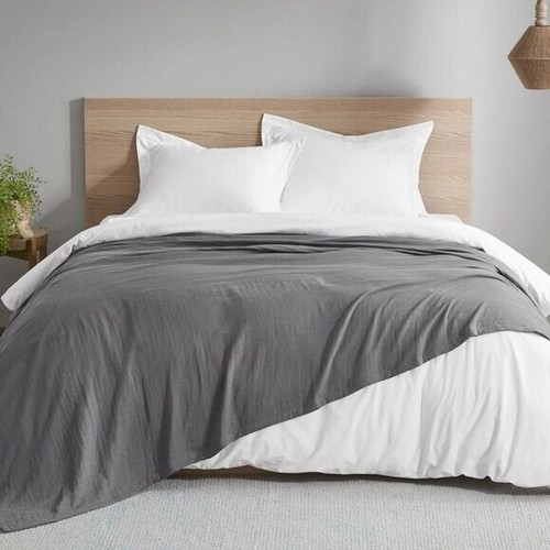 Clean Spaces Gauze Blanket, King - Charcoal
