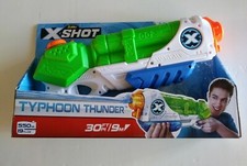 Zuru Typhoon Thunder XShot 30ft Por/9m - watergun 550ml/19fl. Oz H20 water spray