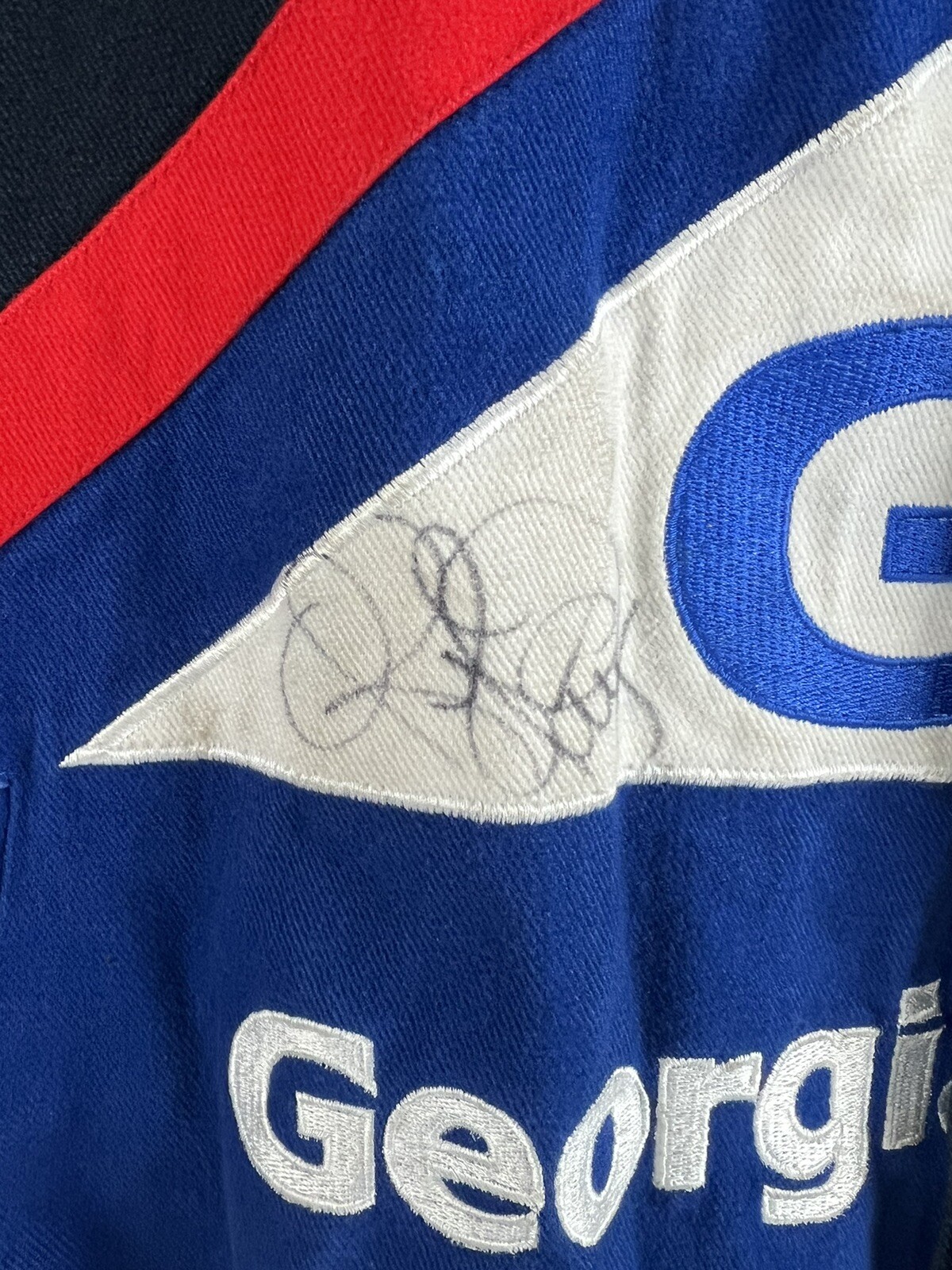 Foto 2 di 19
