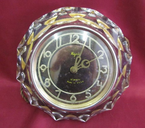 1960s VINTAGE LARGE RUSSIAN USSR CRYSTAL GLASS CLOCK MAJAK - Picture 11 of 11