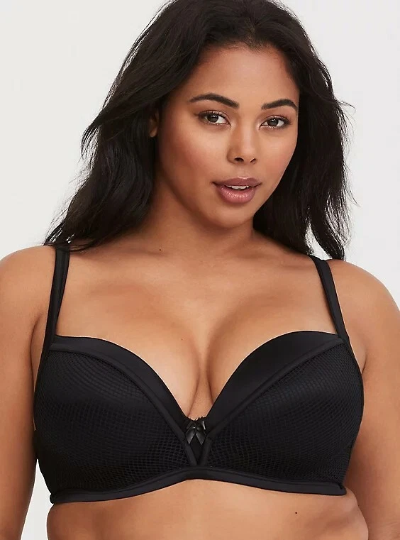 NWT TORRID SIZE 36D BLACK FISHNET PUSH-UP / PLUNGE