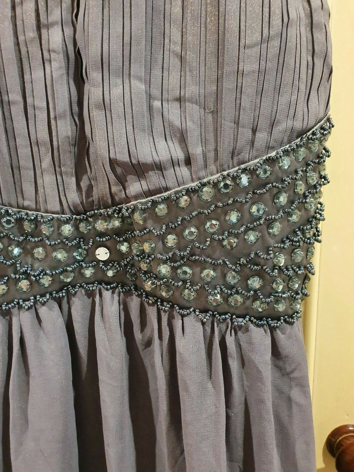 Picture 3 of 11
