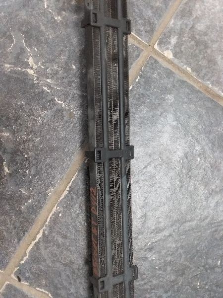 BENTLEY CONTINENTAL GT   2005 Engine Oil Cooler 381940