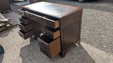 Reproduction pedestal desk red leather inset top 8 drawers S100426A