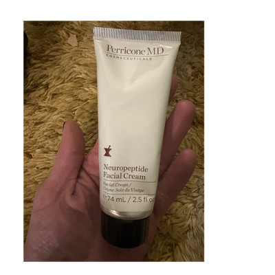 Perricone MD Neuropeptide Day Cream 74 mL Face Moisturizer White Cream