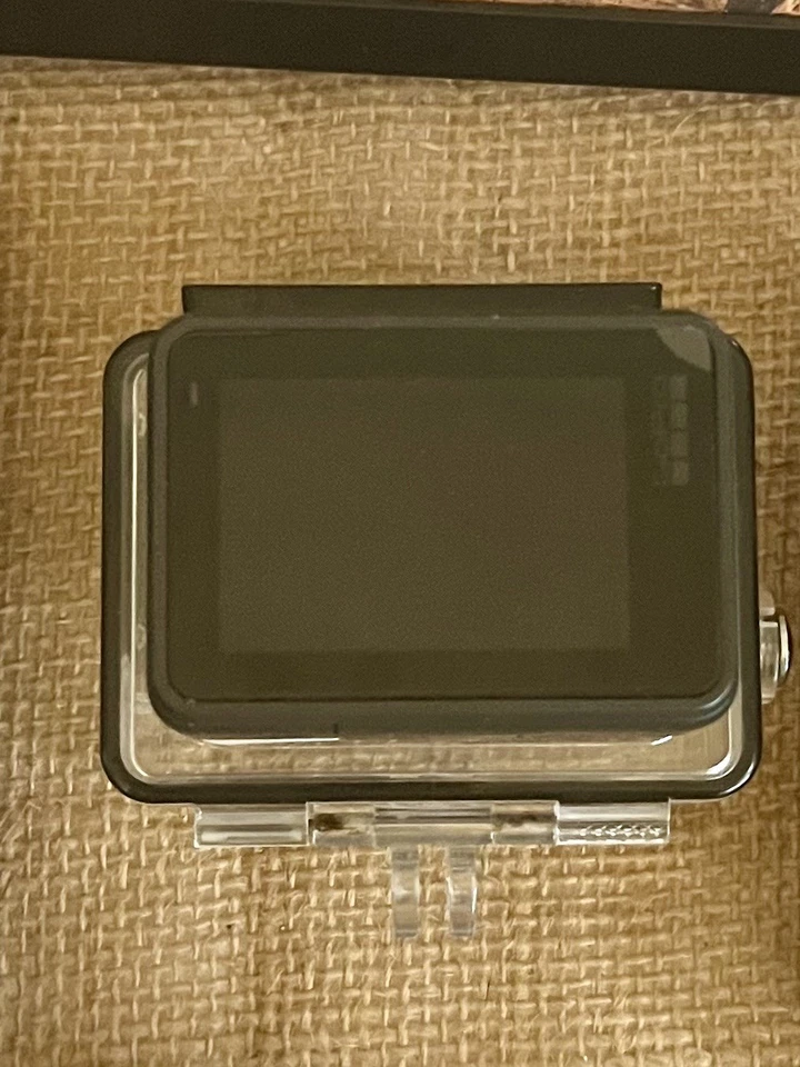 Pacote de câmera de ação GoPro HERO5 preta com acessórios – Funciona muito bem! - Imagem 2 de 4