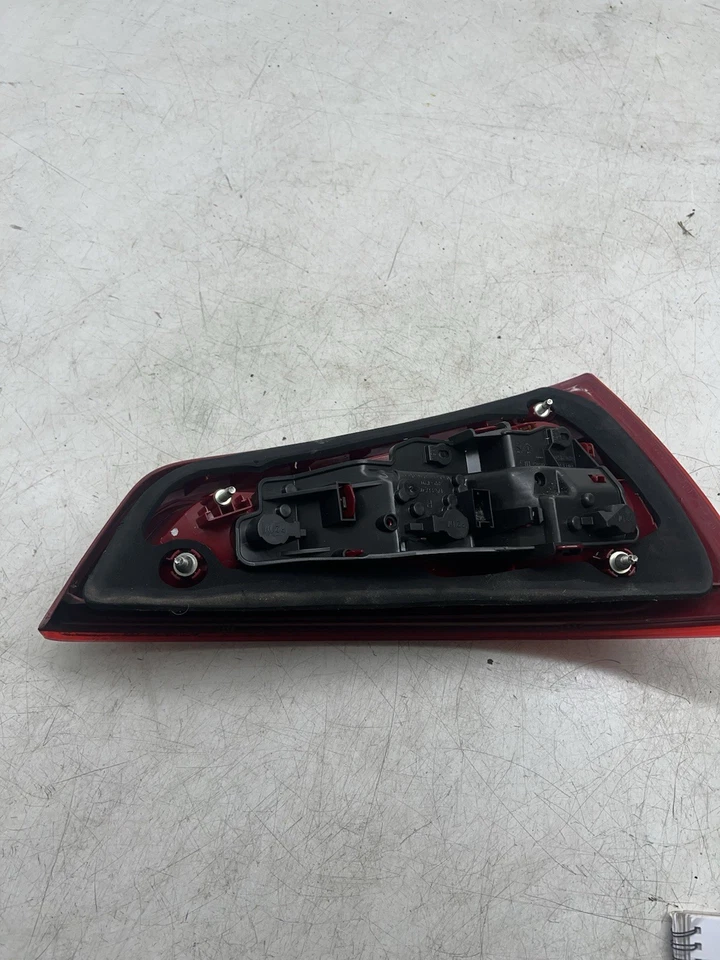 AUDI A1 TAIL LIGHT REAR RIGHT DRIVER SIDE 8X MK1 2013 8X0945094 — 第 4/4 张图片