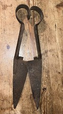 Vintage Sheep / Topiary / Garden Shears Rusty 