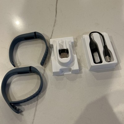 Fitbit Flex Wireless Activity & Run/Sleep Tracker Wristband (FB401SL) Blue Openb