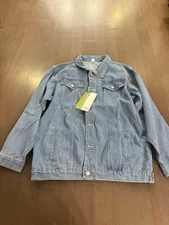 men's denim jacket. Size M