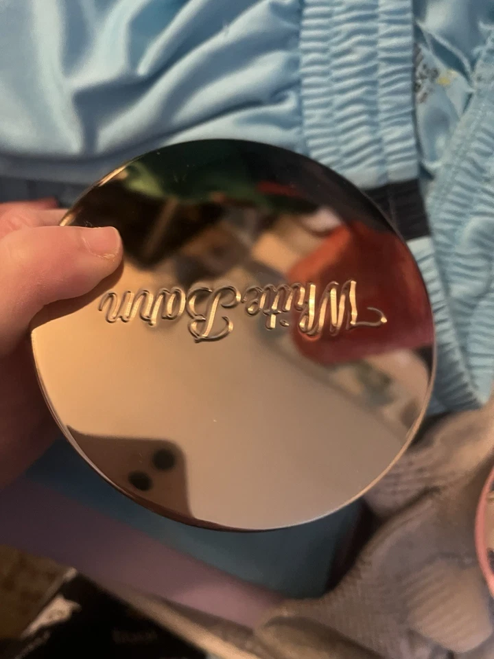 Vela Merlot de cereza negra por baño y cuerpo 3 mechas Foto 2 de 4