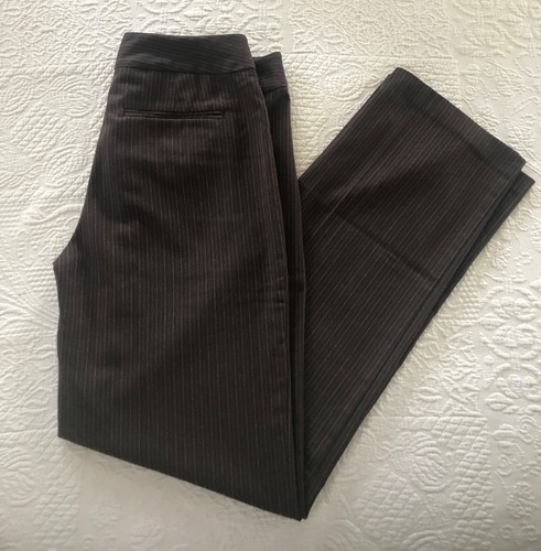 Liz & Co Pants Women Size 6 Brown Pinstripe 9" Front Rise Front Zip Back Pockets - Picture 3 of 10