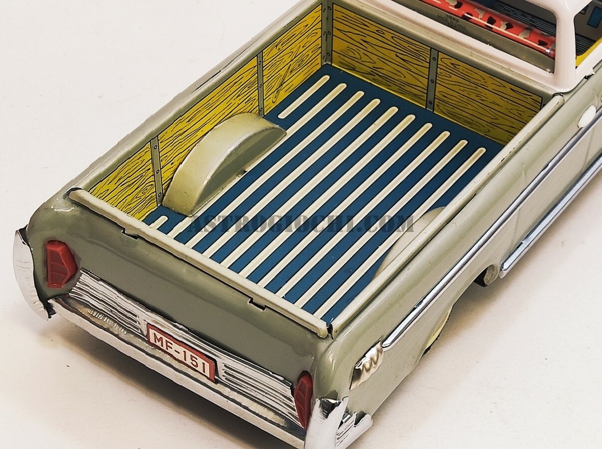MF 151 PICK UP SHANGHAI FRICTION TIN TOYS RED CHINA VINTAGE MF 151 PICK UP SHANGHAI FRICTION TIN TOYS RED CHINA VINTAGE